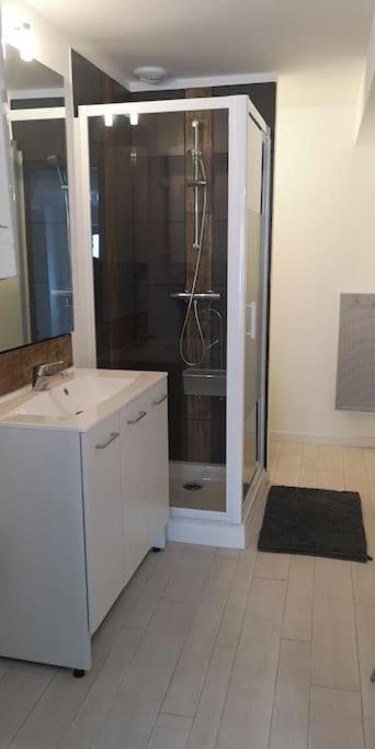 Ceyrat Appart-Terrasse 15Min Volcan-Lac 45Min Station Ski מראה חיצוני תמונה